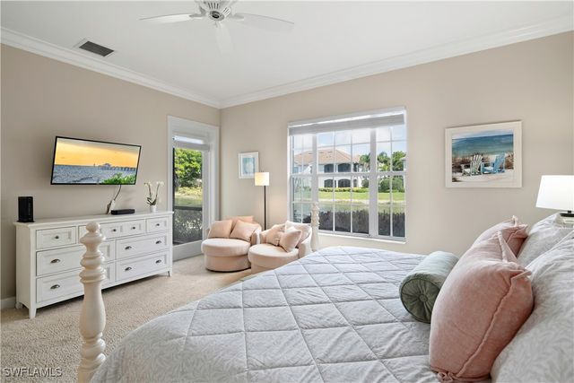 5025 Blauvelt WAY 101, Naples, FL 34105