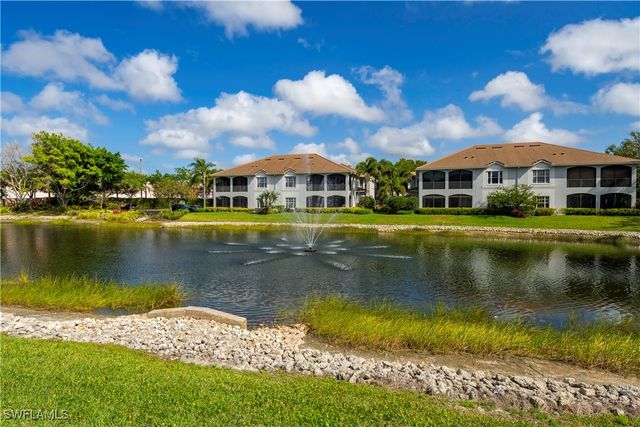 5025 Blauvelt WAY 101, Naples, FL 34105