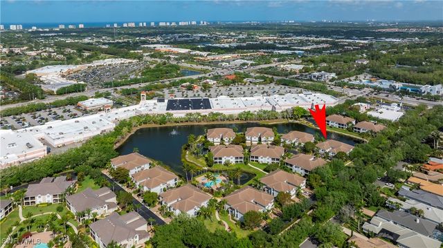 5025 Blauvelt WAY 101, Naples, FL 34105
