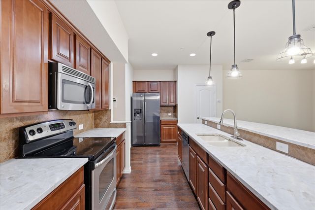2649 Jacobson Drive, Lewisville, TX 75067