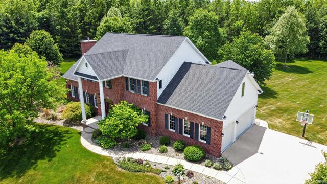 61705 Greentree Drive, South Bend, IN 46614