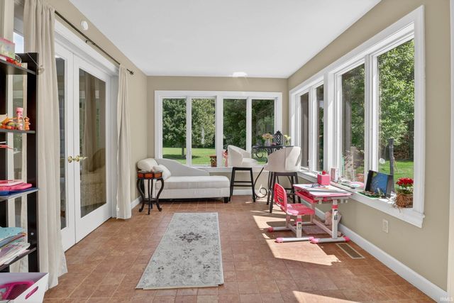 61705 Greentree Drive, South Bend, IN 46614
