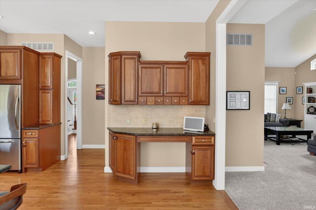 61705 Greentree Drive, South Bend, IN 46614
