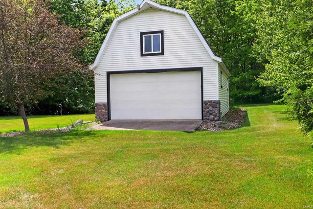 61705 Greentree Drive, South Bend, IN 46614