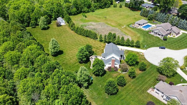 61705 Greentree Drive, South Bend, IN 46614