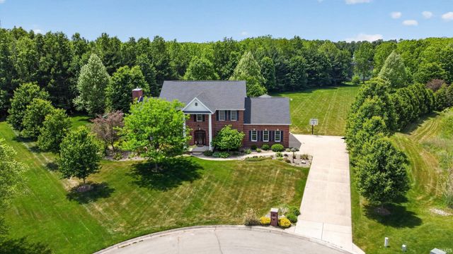 61705 Greentree Drive, South Bend, IN 46614