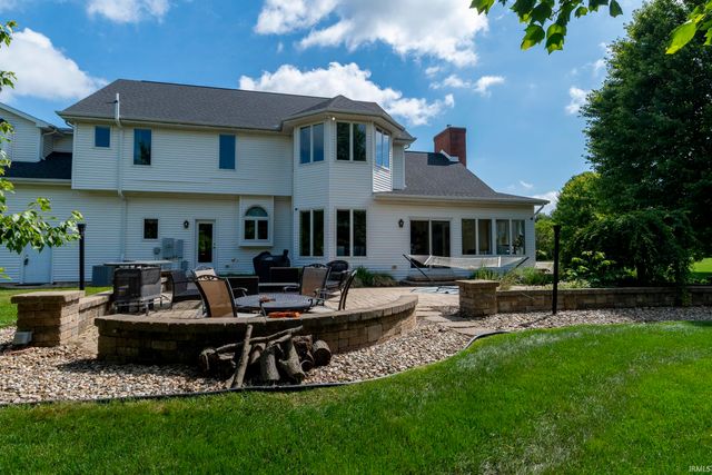 61705 Greentree Drive, South Bend, IN 46614