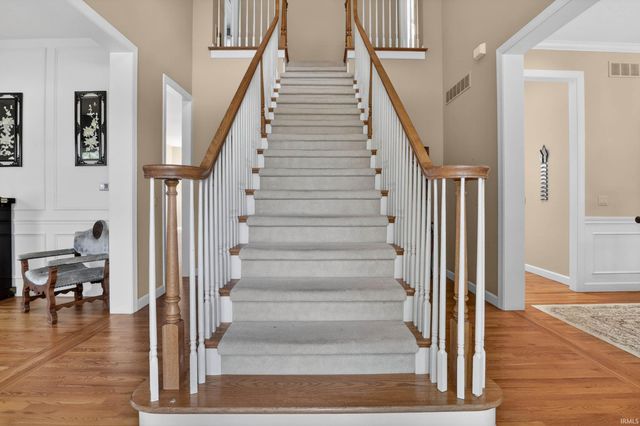 61705 Greentree Drive, South Bend, IN 46614