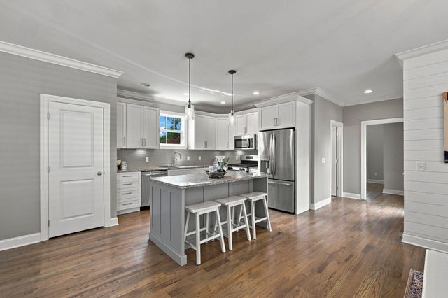 2397 Ashmore Avenue, Chattanooga, TN 37415