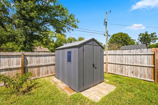 2397 Ashmore Avenue, Chattanooga, TN 37415