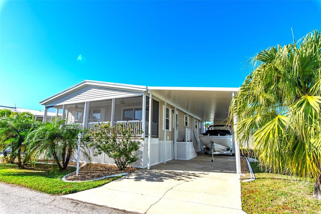 8 HAGUE ROAD, Punta Gorda, FL 33950