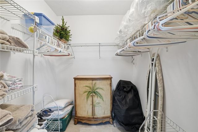 25 Bluebill AVE A801, Naples, FL 34108