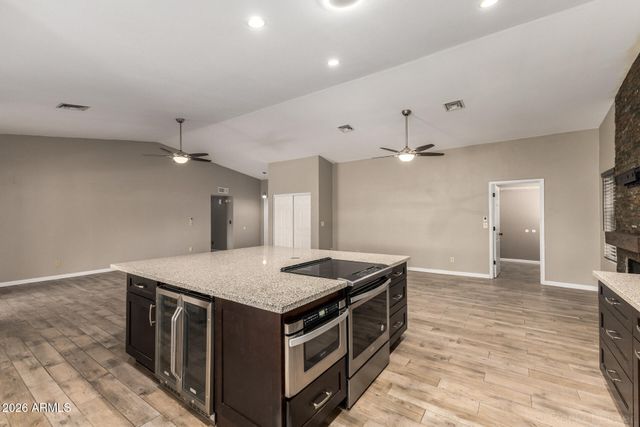 7609 W Yucca Street, Peoria, AZ 85345