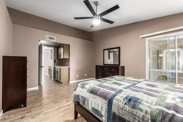 7609 W Yucca Street, Peoria, AZ 85345