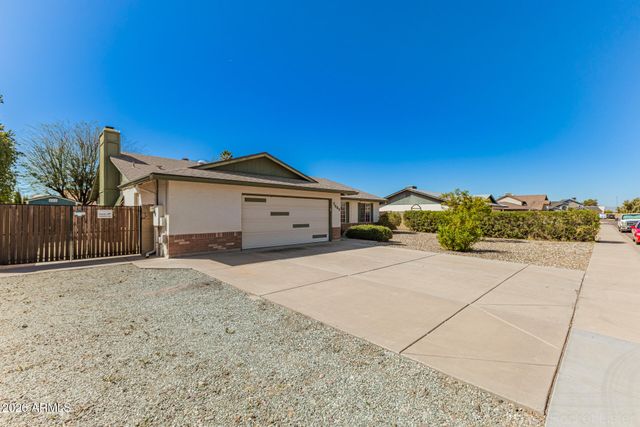 7609 W Yucca Street, Peoria, AZ 85345