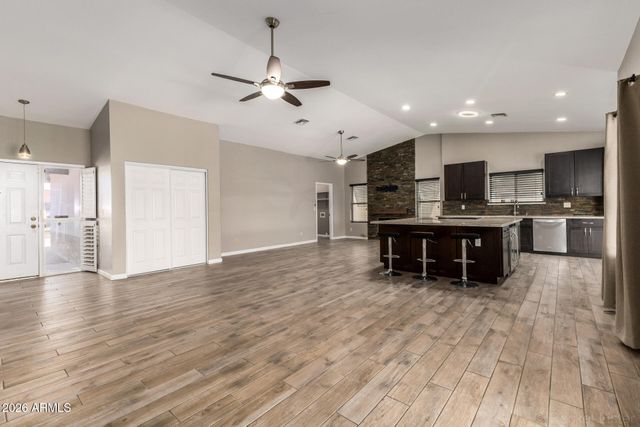 7609 W Yucca Street, Peoria, AZ 85345