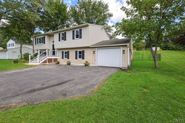 4636 Goldrush Drive, Marcellus, NY 13108