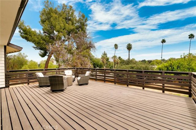 2128 Oak Crest, Riverside, CA 92506