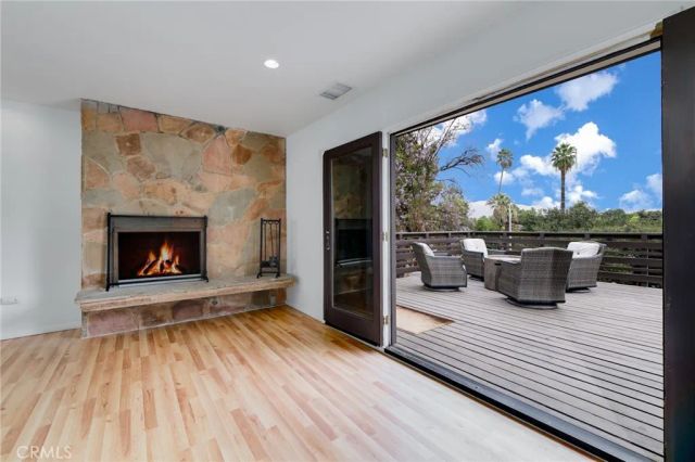 2128 Oak Crest, Riverside, CA 92506