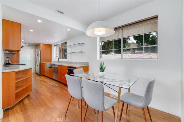 2128 Oak Crest, Riverside, CA 92506