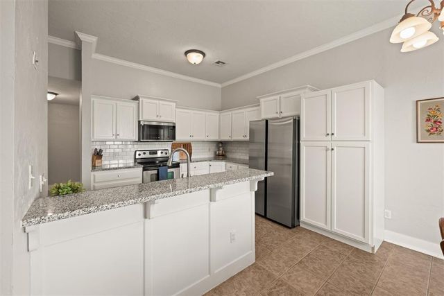 15925 Loutain Court, Edmond, OK 73013