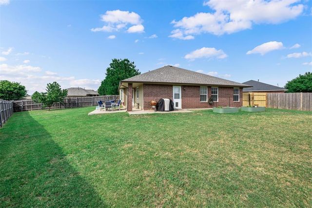 15925 Loutain Court, Edmond, OK 73013