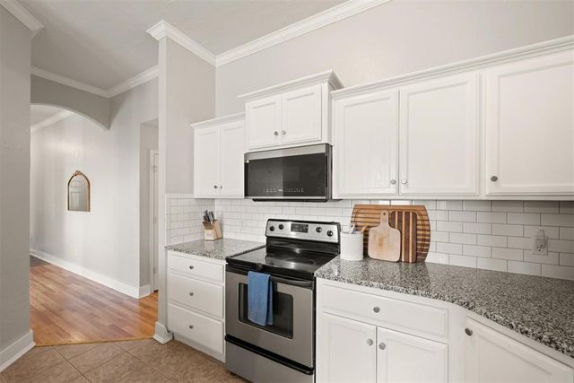 15925 Loutain Court, Edmond, OK 73013