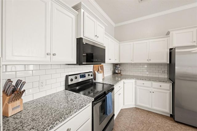 15925 Loutain Court, Edmond, OK 73013