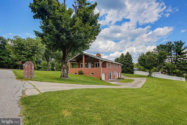 2901 CHESTNUT HILL DR, Ellicott City, MD 21043