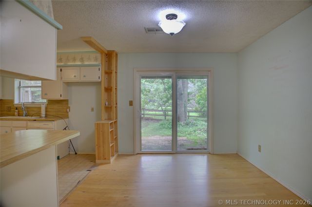 20512 S 137th East Avenue, Bixby, OK 74008