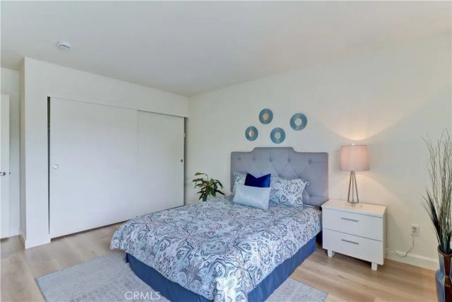 8877 Tulare 313-B, Huntington Beach, CA 92646