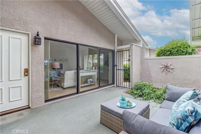 8877 Tulare 313-B, Huntington Beach, CA 92646