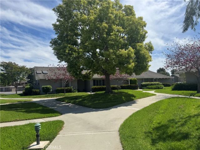 8877 Tulare 313-B, Huntington Beach, CA 92646