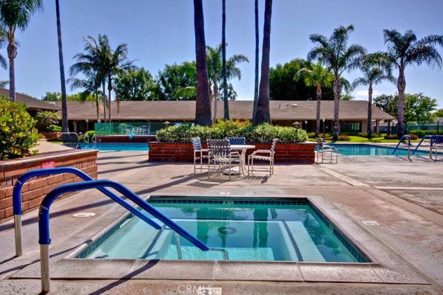8877 Tulare 313-B, Huntington Beach, CA 92646
