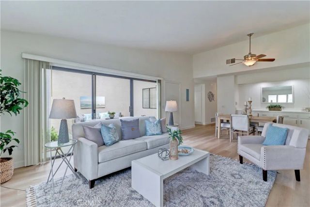 8877 Tulare 313-B, Huntington Beach, CA 92646