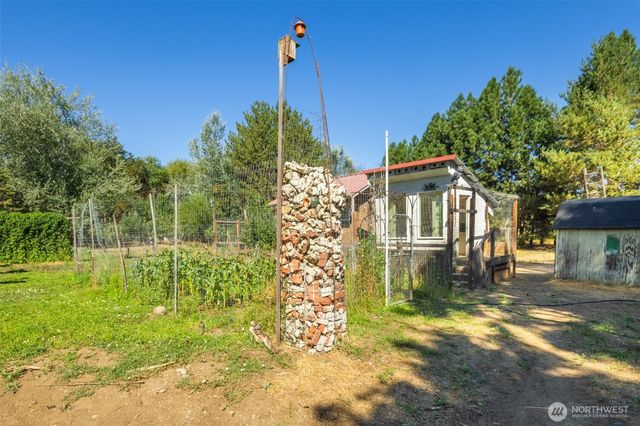 133 Woodhouse Loop, Ellensburg, WA 98926