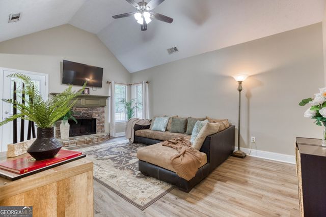 711 Brighton Lane, Winder, GA 30680