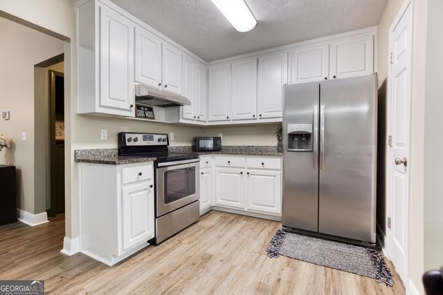 711 Brighton Lane, Winder, GA 30680