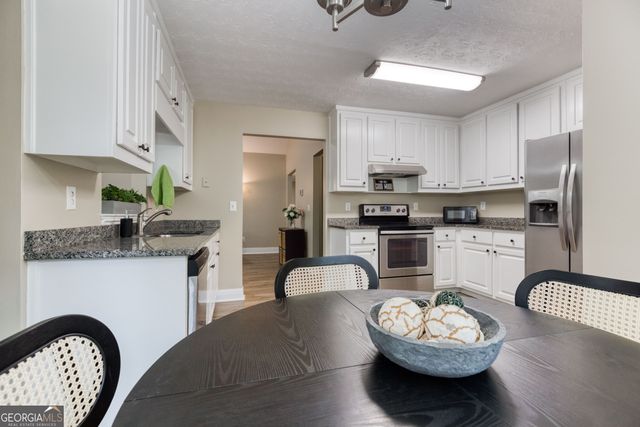 711 Brighton Lane, Winder, GA 30680