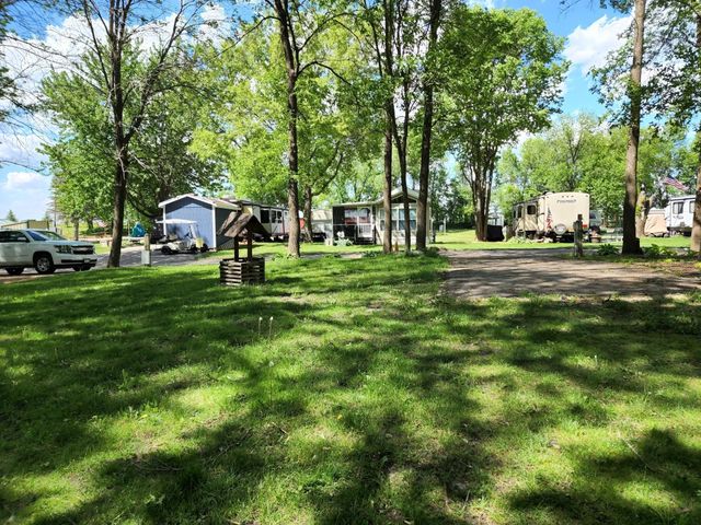 2945 County Road 4 SW 403, Cokato, MN 55321