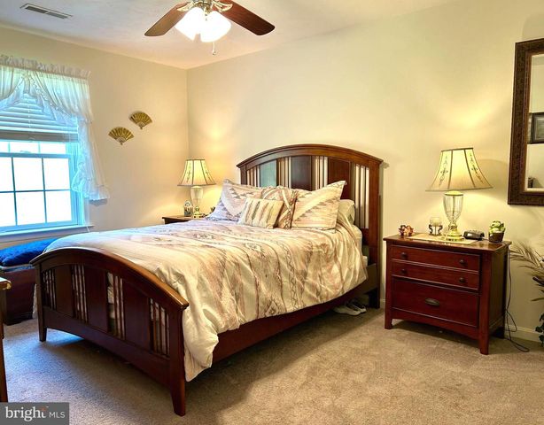 1390 VILLAGE DR, Spring Grove, PA 17362