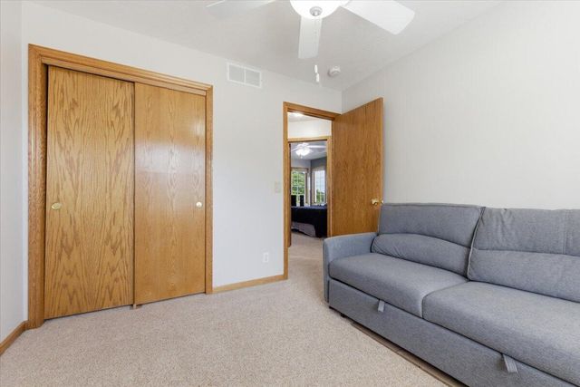 112 DODDS Circle, Council Bluffs, IA 51503