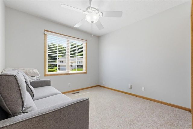 112 DODDS Circle, Council Bluffs, IA 51503