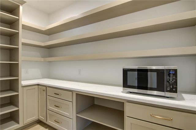 10293 161st Street, Chippewa Falls, WI 54729