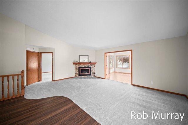 2040 Bryceway Court NE 56, Grand Rapids, MI 49505