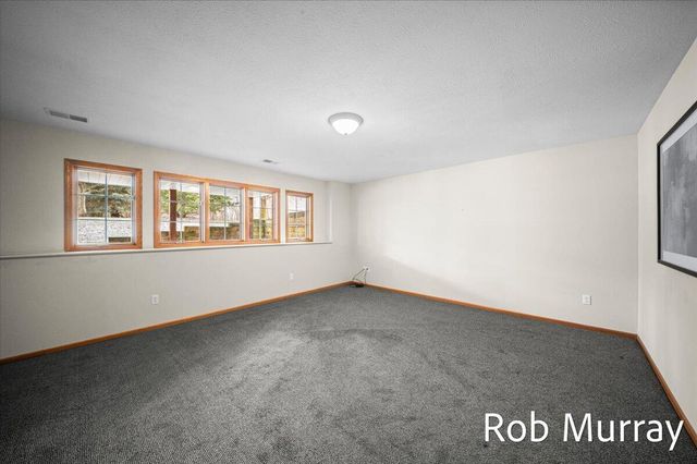 2040 Bryceway Court NE 56, Grand Rapids, MI 49505