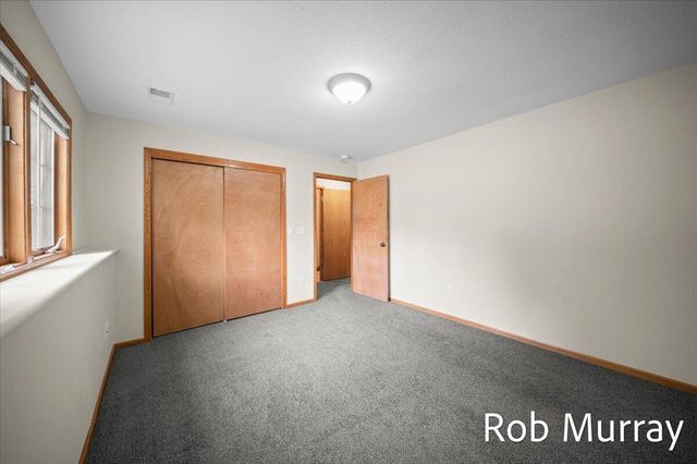 2040 Bryceway Court NE 56, Grand Rapids, MI 49505