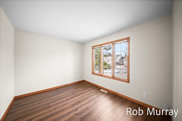 2040 Bryceway Court NE 56, Grand Rapids, MI 49505