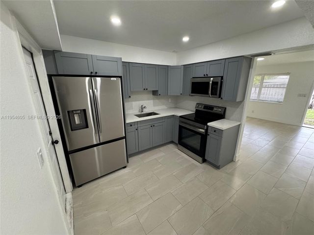 6304 Buchanan St 1-2, Hollywood, FL 33024