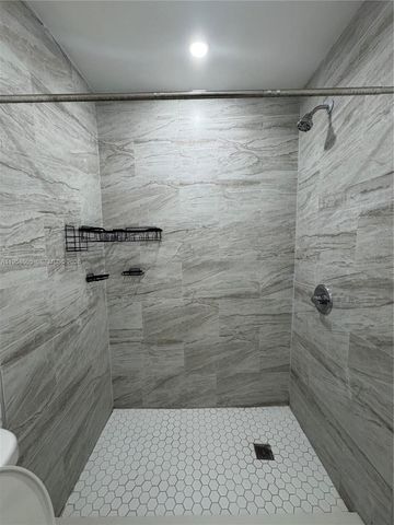 6304 Buchanan St 1-2, Hollywood, FL 33024